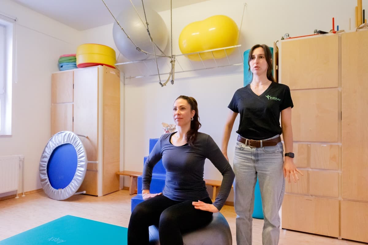 Elektrotherapie und Ultraschall bei Praxis Pirnay - Professionelle Reizstrombehandlung in Köln und Düsseldorf